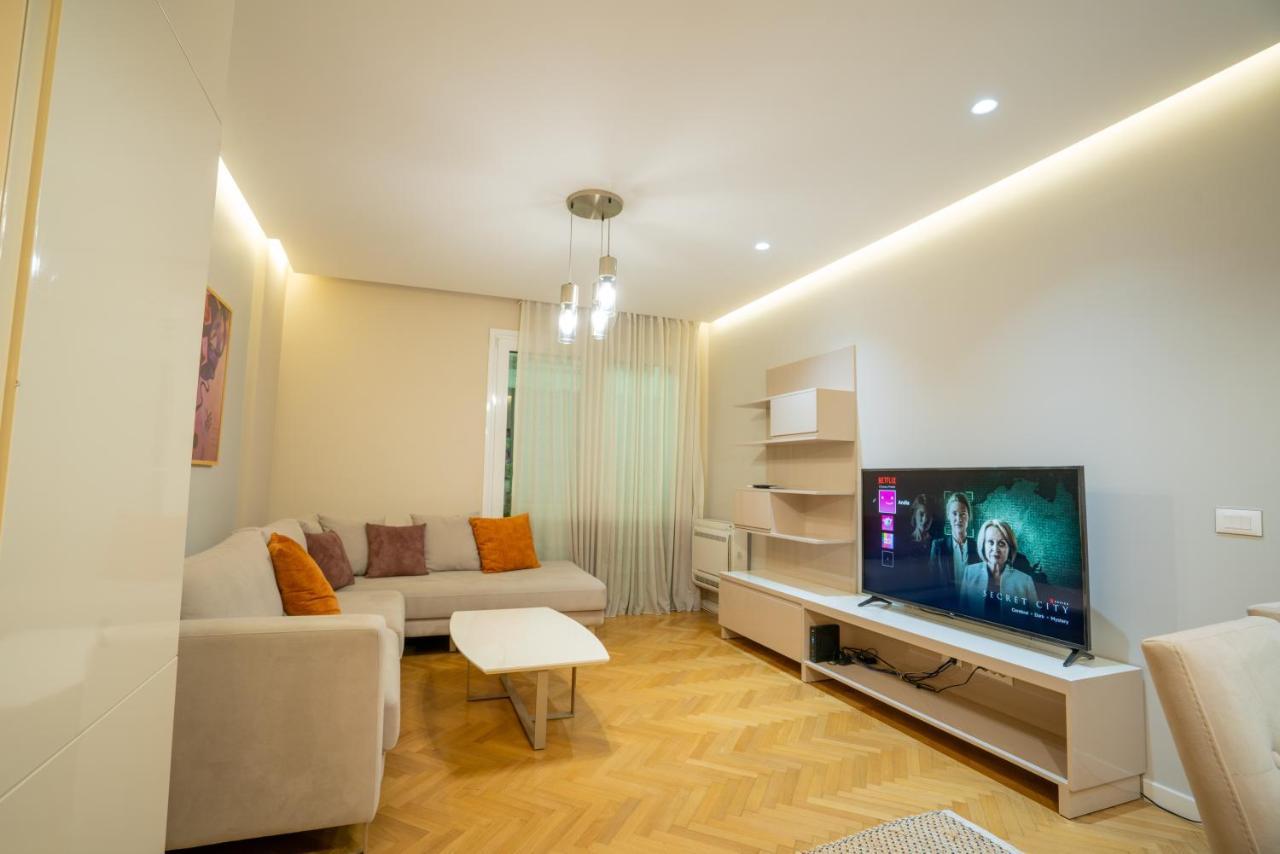 Center Tirana Liv Apartment Eksteriør bilde